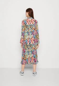 Yasablossom Midi Dress - Jurk - Black -Yas ebada8af2f9846bb96f216ec45a2608e