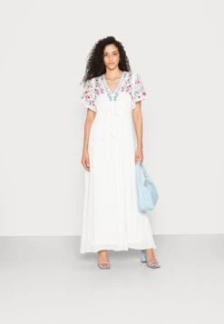 Yaschella Dress- Maxi-Jurk - Star White 8 Yaschella Dress- Maxi-Jurk - Star White -Yas ec0bd0f41ebc4601b046770ace3e7e9e