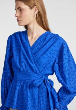 Yasolyra- Blouse - Blue Iolite -Yas f075f8246f3748a1aeec650e04e1dafc