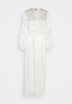 Yaslumen Wrap Maxi Dress - Galajurk - Star White -Yas f1c0630093b1490bb7f2bcc9cb4f3d02