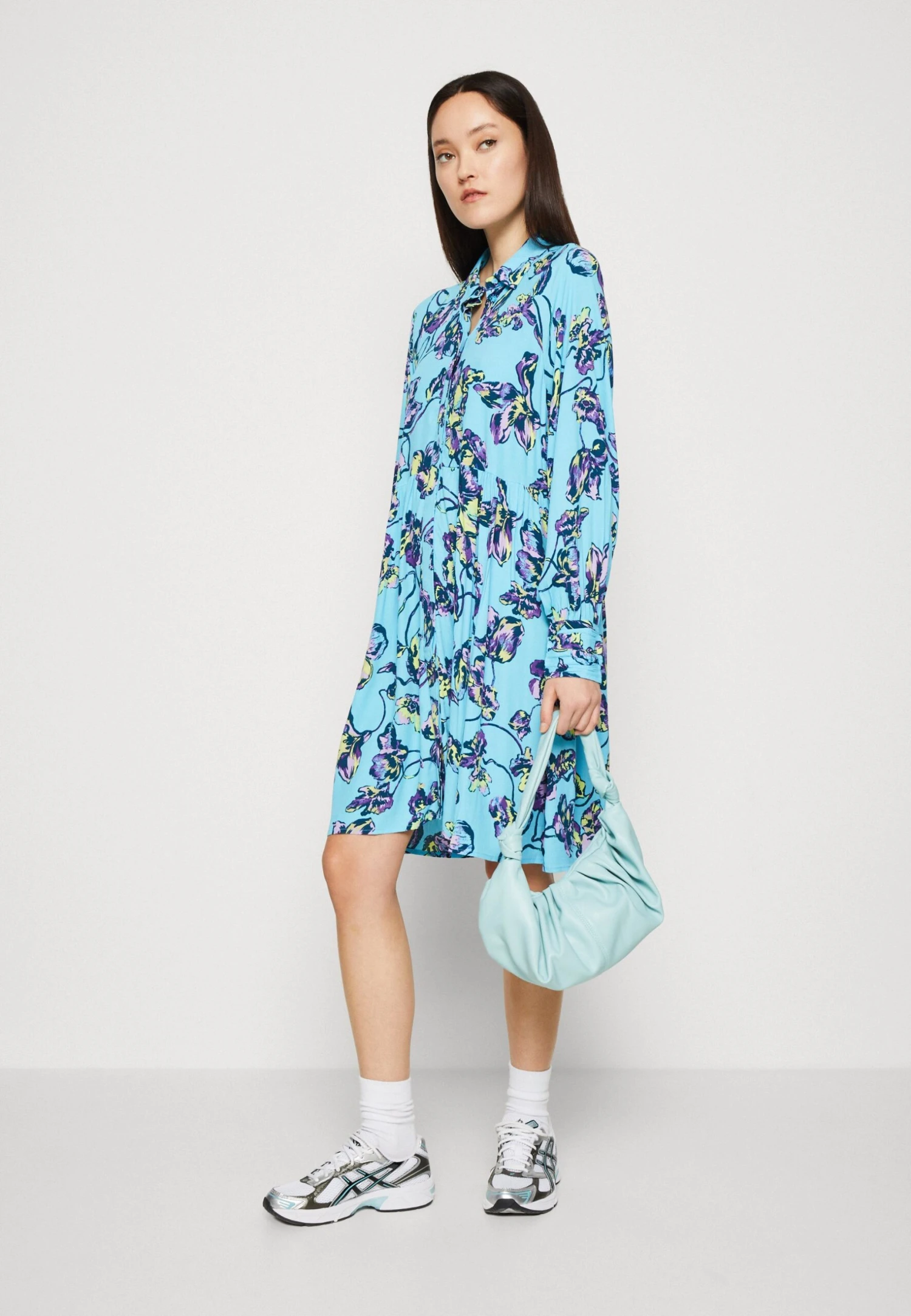 Yastopaz Shirt Dress - Blousejurk - Blue 4 Yastopaz Shirt Dress - Blousejurk - Blue - Afbeelding 2