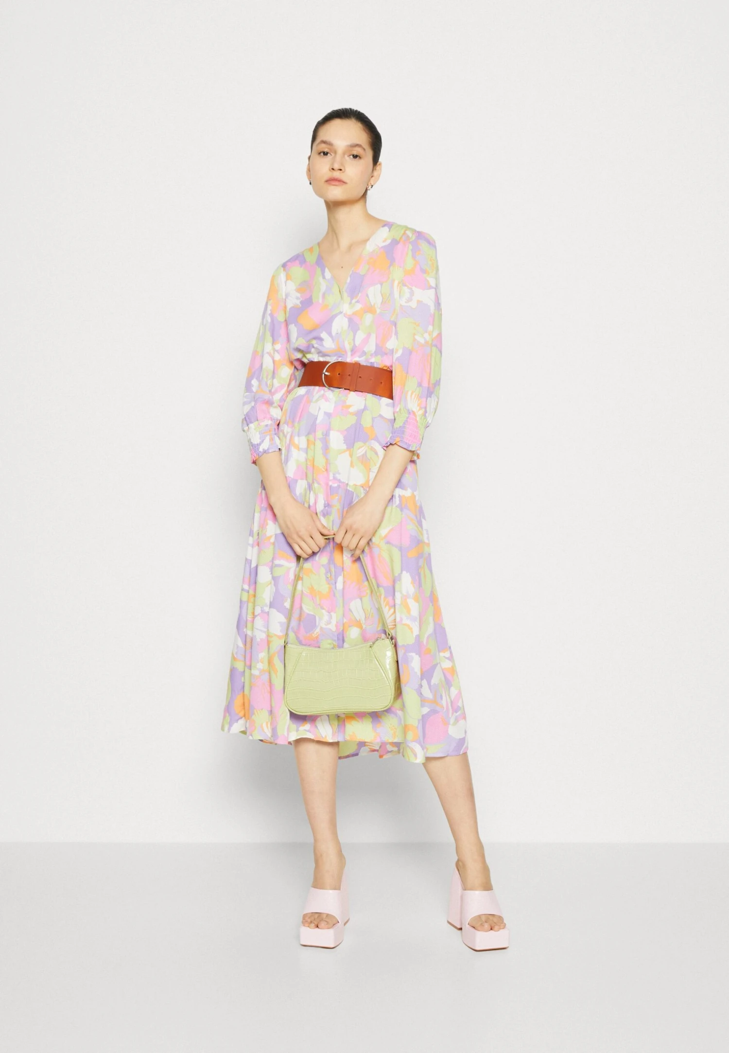 Yasalira Long Dress - Jurk - Lilac 4 Yasalira Long Dress - Jurk - Lilac - Afbeelding 2