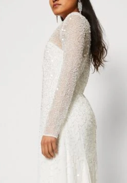 YAS Vanessa Maxi Train Dress - Galajurk - Star White -Yas f7280487317c4350a9119bdb58fa256b