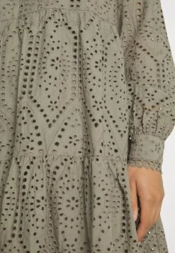 Yasholi Noos - Jurk - Vetiver -Yas f739f8e8e0124e26a9f0d46da18d67f5