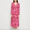 Yassavanna Long Wrap Dress - Jurk - Pink Aop Liro