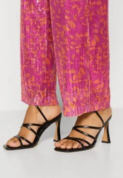 Yasserena Pants - Broek - Fuchsia Purple 11 Yasserena Pants - Broek - Fuchsia Purple -Yas fa4484717d8242fa958346d7b8464b2b