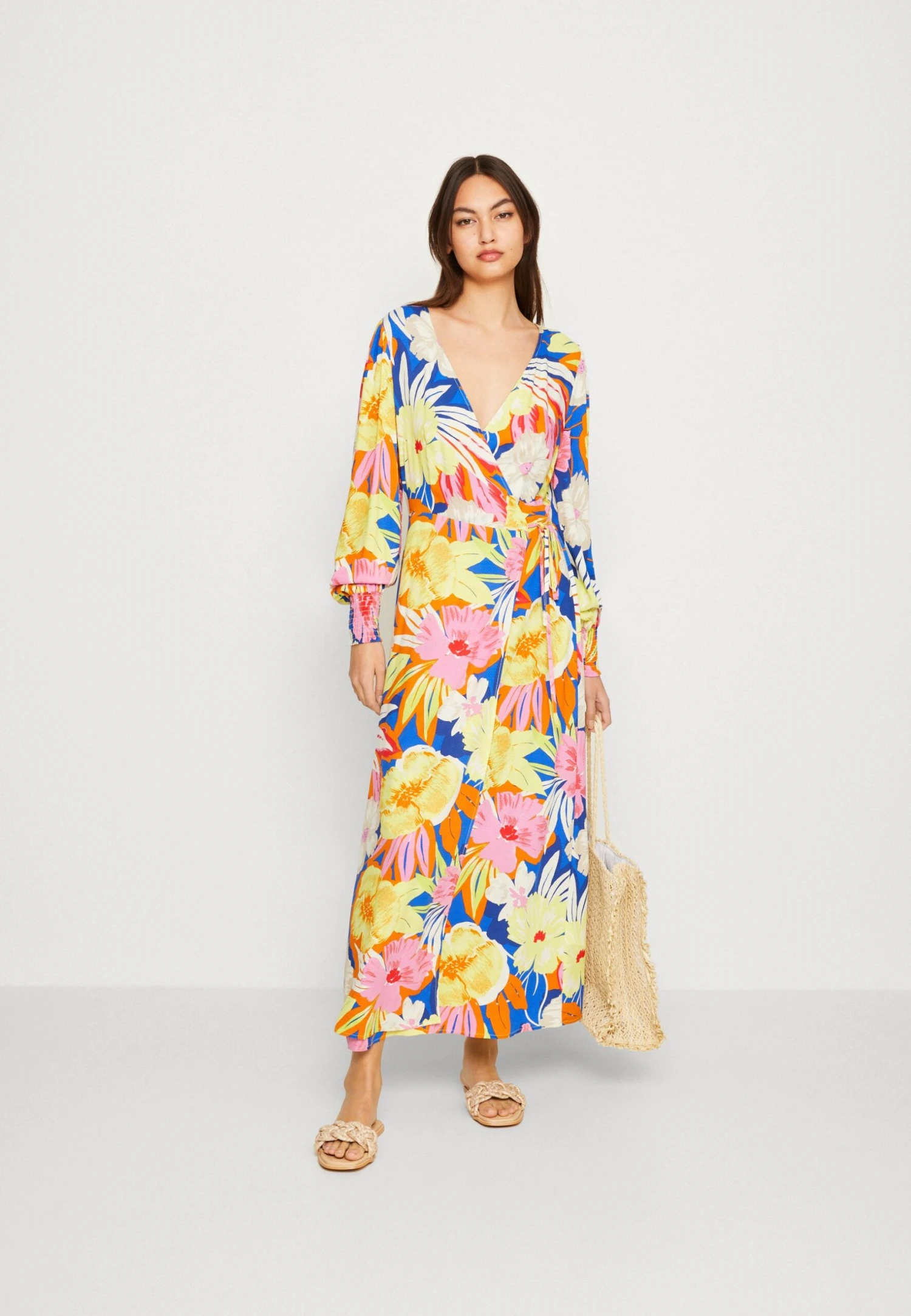Yassimuna Wrap Dress - Maxi-Jurk - Princess Blue/Simuna 4 Yassimuna Wrap Dress - Maxi-Jurk - Princess Blue/Simuna - Afbeelding 2