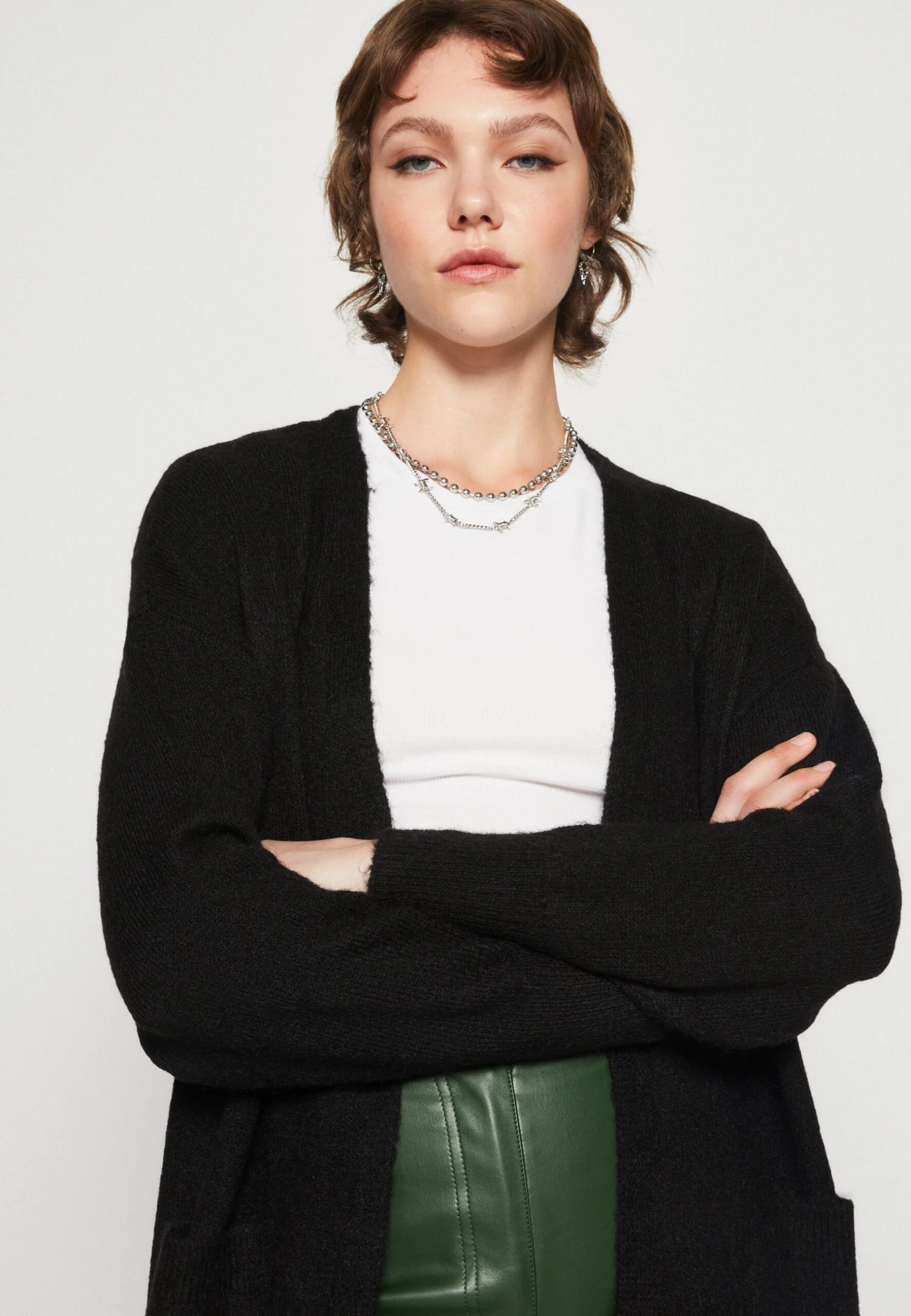 Yasbalis Long Cardigan - Vest - Black 6 Yasbalis Long Cardigan - Vest - Black - Afbeelding 4